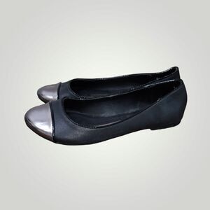New Directions Womens Size 7 Black Leather melinda Flat Shoes